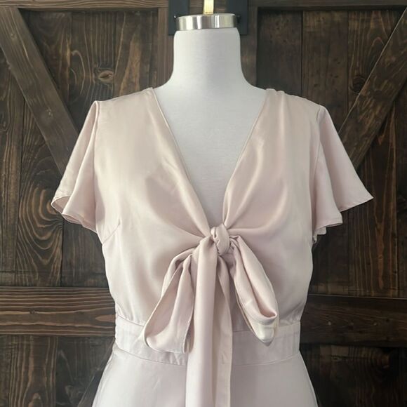 Satin V Neck Ruffle Short Sleeve Tie Front High Waist Midi A-Line Long D… - Picture 3 of 12